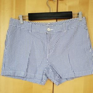 Gap Seersucker shorts